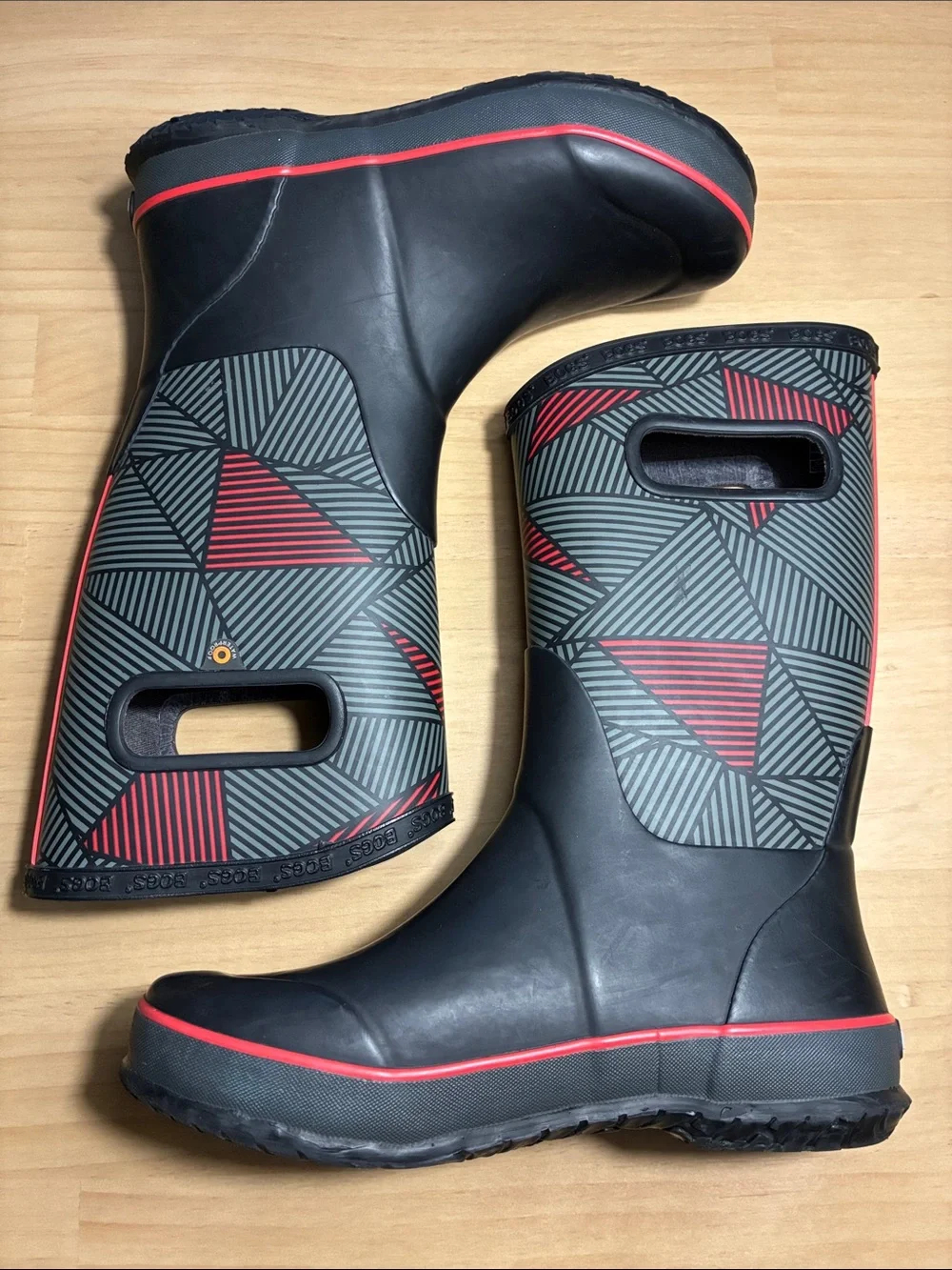 Bogs Geo Waterproof Rain Boots Black Red Gray Youth 4 US